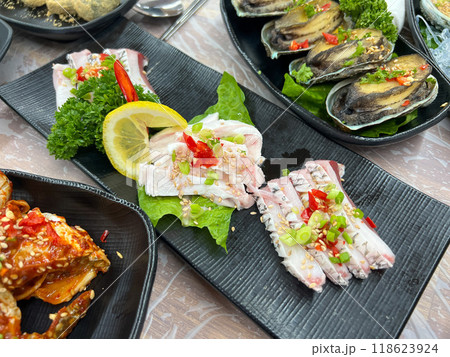 Korea style Seafood sashimi plate 118623924