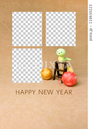 相框新年賀卡 2025 年與一條蛇抬頭 [3 幀] 與問候 118630223