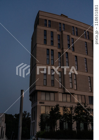 The business building in Minsk is illuminated late at night 118631881