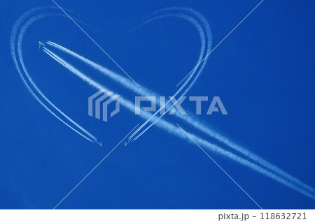 Beautiful blue sky and clouds background 118632721