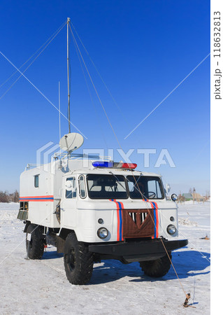 Resque car in work winter on blue sky Resque car in work winter on blue sky 118632813