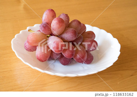 クイーンルージュ 118633162