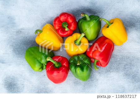 Fresh sweet bell pepper ( paprika ) photography red , green and yellow . Colorful vegetable . Top view Fresh sweet bell pepper ( paprika ) photography red , green and yellow . Colorful vegetable . Top view 118637217