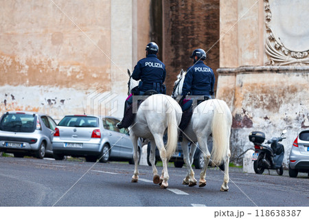 Italian mounted policemen in Rome 118638387