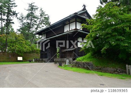 弘前城029 三の丸 東門 弘前城029 三の丸 東門 118639365