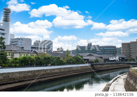 長崎の観光名所の出島 118642156