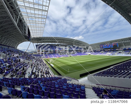 エディオンピースウィング広島のスタジアム風景 エディオンピースウィング広島のスタジアム風景 118647066