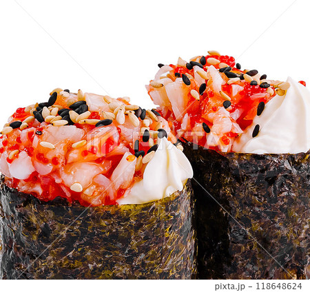 Two gunkan maki sushi rolls with tobiko caviar, sesame and spicy mayo sauce 118648624