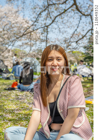 大人 アダルト 成人 118649352