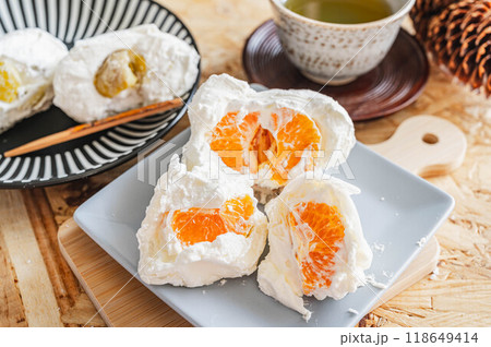 ティータイムの手作りクリーム大福 ティータイムの手作りクリーム大福 118649414