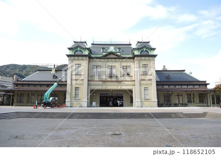 【福岡県北九州市】JR九州•鹿児島本線　門司港駅 118652105