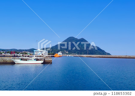 姫島港と矢筈岳 118653302