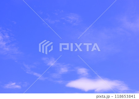 青空に広がる雲(背景素材) 118653841
