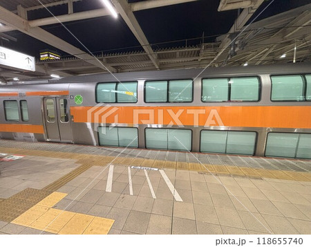 中央線のグリーン車 中央線のグリーン車 118655740
