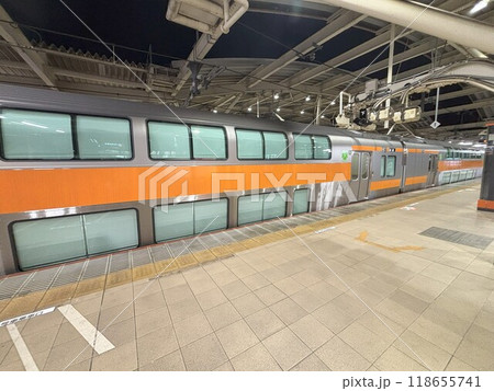 中央線のグリーン車 中央線のグリーン車 118655741