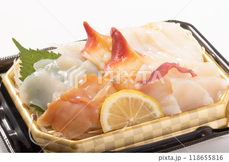 貝づくし　刺身盛り合わせ 118655816