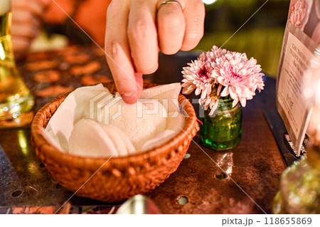 ベトナムのえびせん 118655869