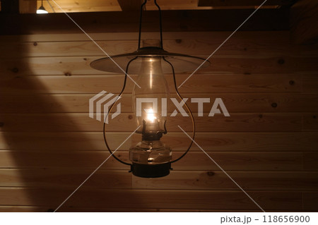 山小屋の照明 山小屋の照明 118656900