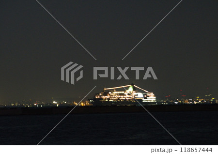 客船　ぱしふぃっくびいなす　夜 118657444