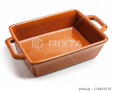 ceramic baking dish, isolated on white background 118658370
