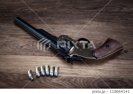 Old West .44 caliber single action revolver gun with rounds Old West .44 caliber single action revolver gun with rounds 118664141