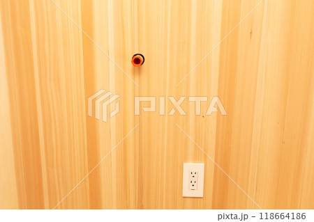 給水管とコンセント 給水管とコンセント 118664186