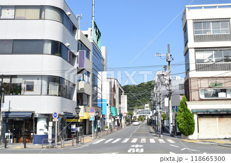 鎌倉駅西口の街並み 鎌倉駅西口の街並み 118665300