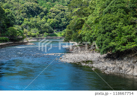 天ケ瀬橋の上からの宇治川風景 118667754
