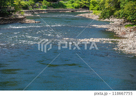 天ケ瀬橋の上からの宇治川風景 118667755