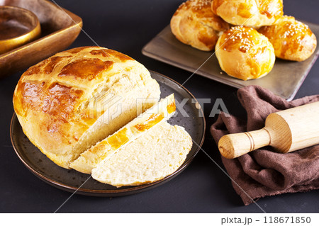 fresh bread on black table 118671850