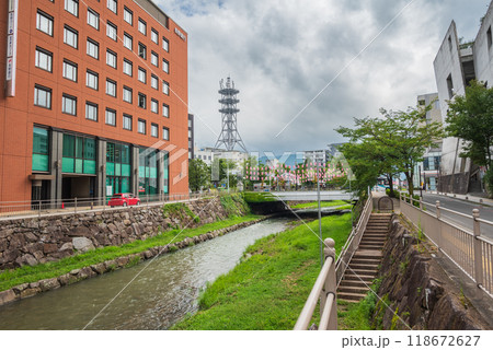 女鳥羽川と千歳橋付近の風景【松本市大手】 118672627