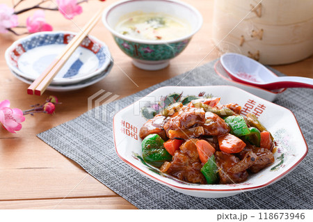 酢豚  ( すぶた ) 中華料理 酢豚  ( すぶた ) 中華料理 118673946