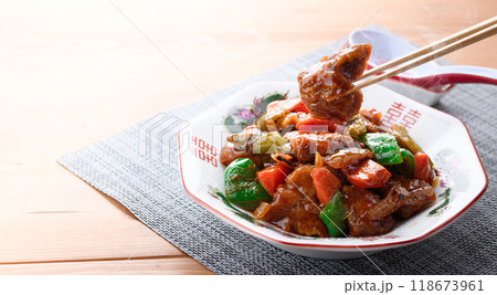 酢豚  ( すぶた ) 中華料理 118673961