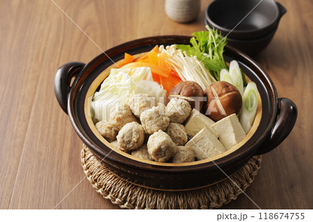 鶏肉のつみれ鍋 鶏肉のつみれ鍋 118674755