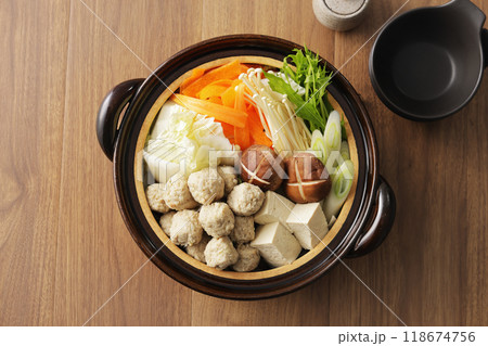 鶏肉のつみれ鍋 118674756