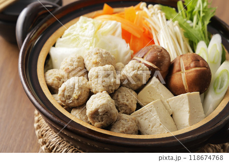 鶏肉のつみれ鍋 118674768