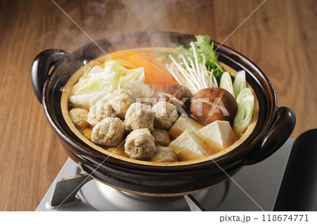 鶏肉のつみれ鍋 鶏肉のつみれ鍋 118674771