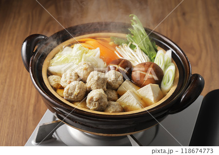 鶏肉のつみれ鍋 鶏肉のつみれ鍋 118674773