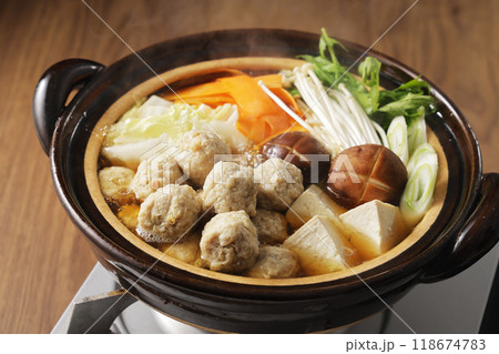 鶏肉のつみれ鍋 鶏肉のつみれ鍋 118674783