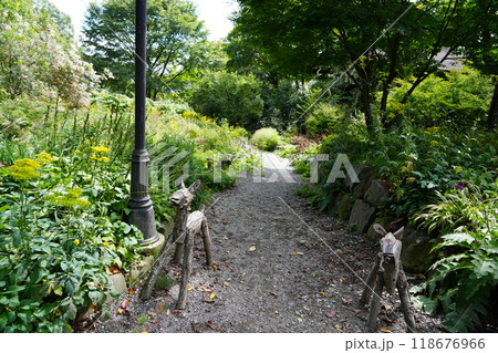 山梨県北杜市清里の複合観光エリア　萌木の村 118676966