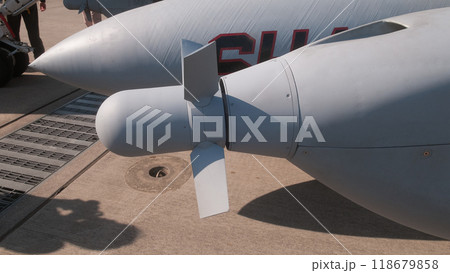 アメリカ海軍AN/ALQ-99戦術電波妨害ポット 118679858