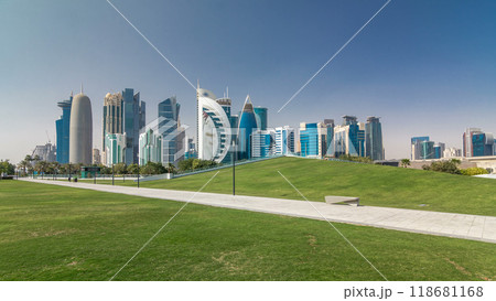 The high-rise district of Doha timelapse hyperlapse 118681168