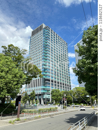 大阪ビジネスパークにあるオプテージビル（大阪市中央区城見） 118682527