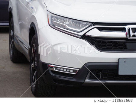 自動車イメージ ホンダCR-V5代目モデルのフロントマスク 自動車イメージ ホンダCR-V5代目モデルのフロントマスク 118682669