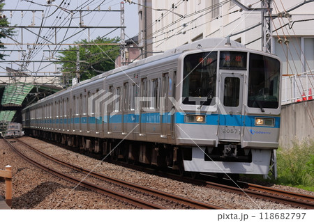 小田急小田原線を走行する1000形電車(3000形電車)_2010/5/17撮影 118682797