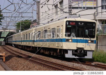 小田急小田原線を走行する8000形電車(3000形電車)_2010/5/17撮影 118682803