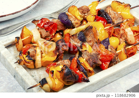 Pork shish kebab, shashlik skewers. 118682906