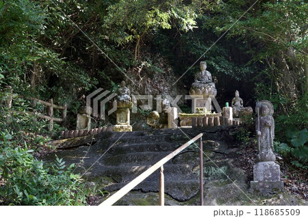 熊本市の平山の岩戸観音の五百羅漢 118685509