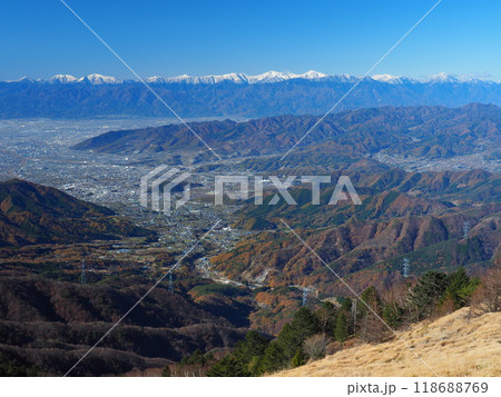 大菩薩峠から望む冬の南アルプス 118688769