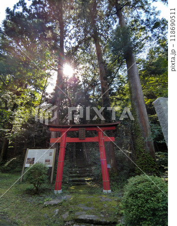 埼玉県小鹿野町伊豆沢の史跡　文殊堂と諏訪神社 118690511